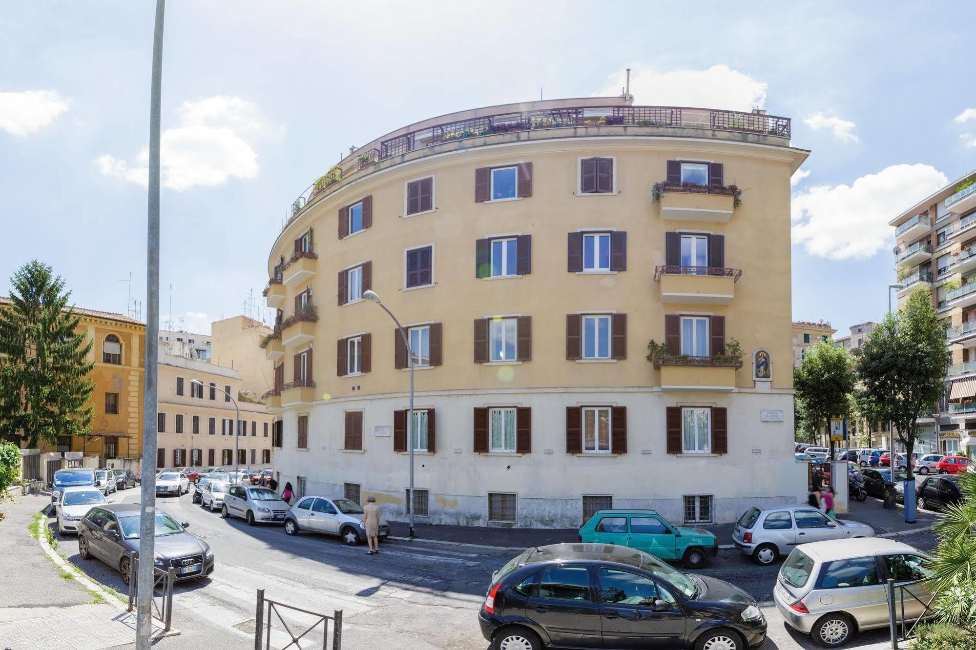 روما Domus Manlii B&B المظهر الخارجي الصورة